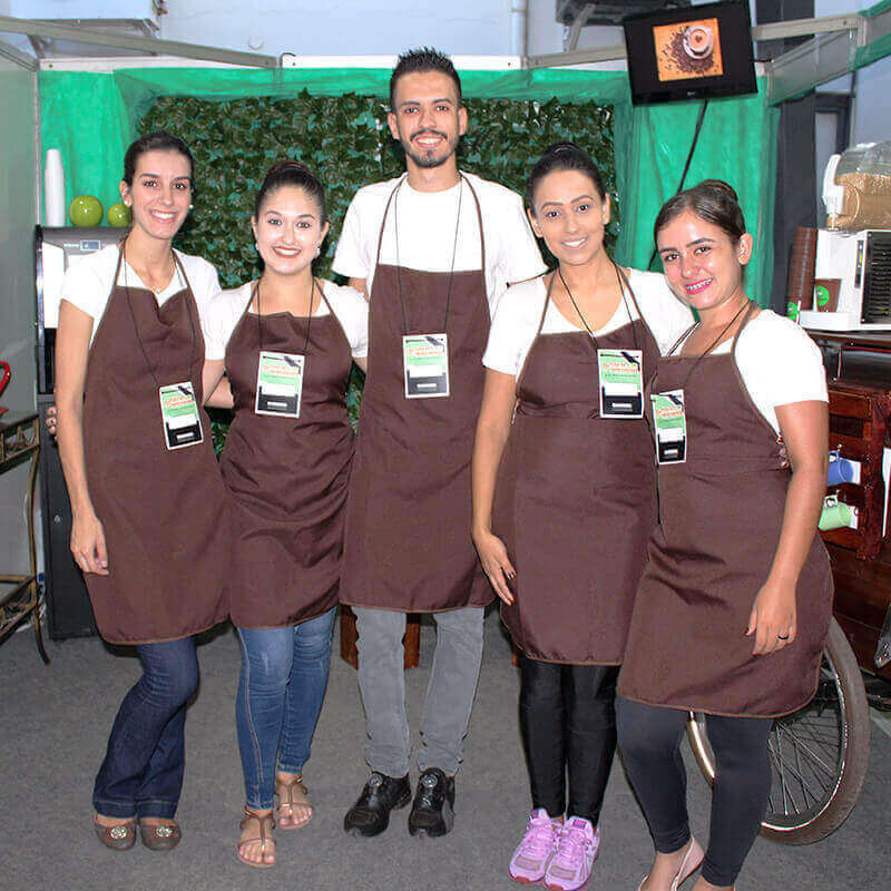 Alunos venderam doces na feira